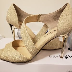Sparkle pumps